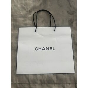 Chanel Boutique Store Shopping Gift Bag White Black Paper Rope Handles Medium